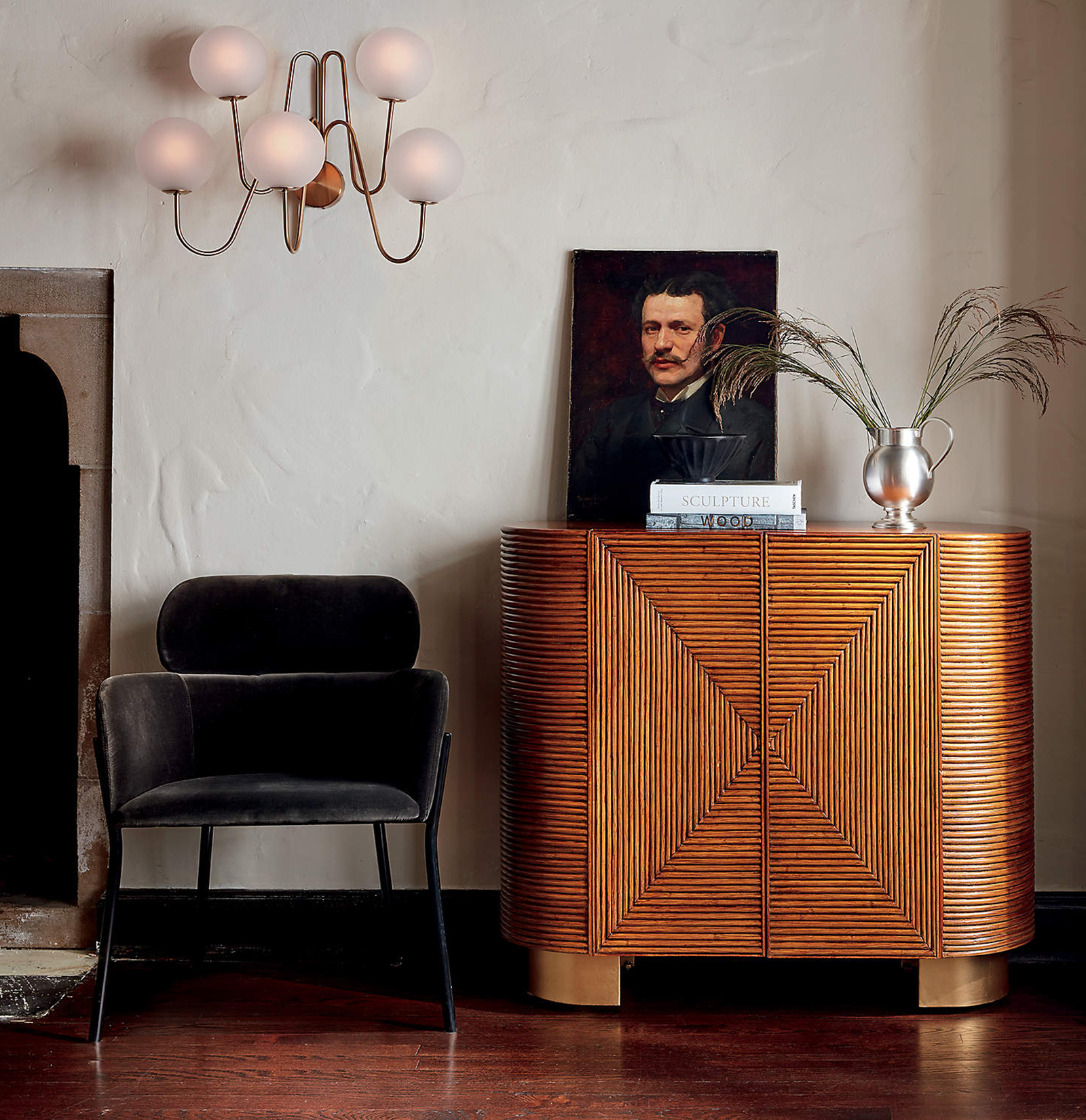 Colin & Justin get ready for the holidays with a well-kitted cocktail station